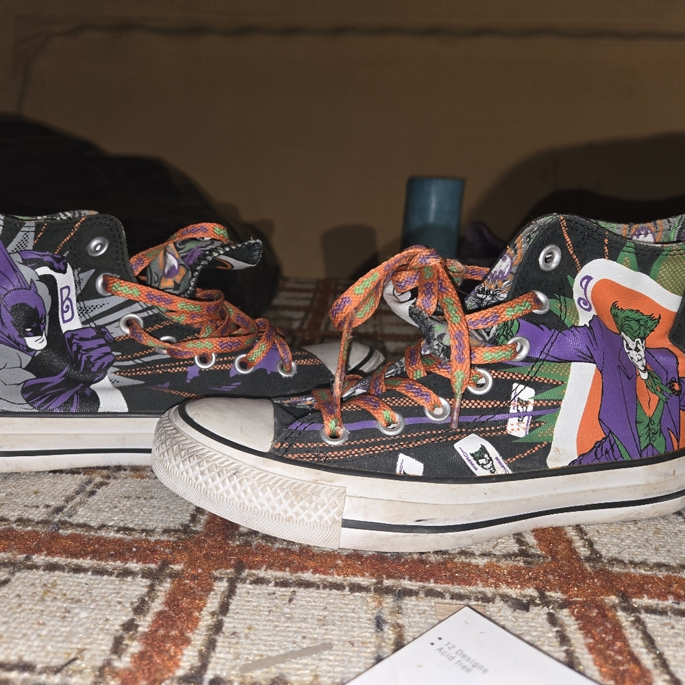 Converse All Star Batman & Joker Vintage High-Top SneakersThese vintage Size 4